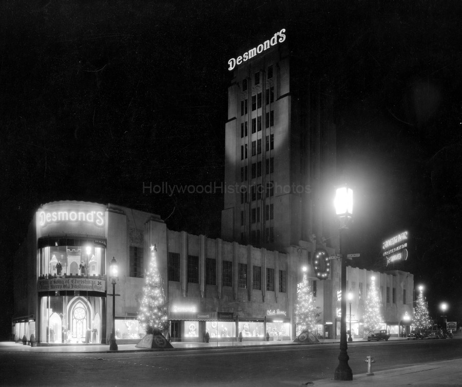 Desmonds Bldg. 1934 .jpg